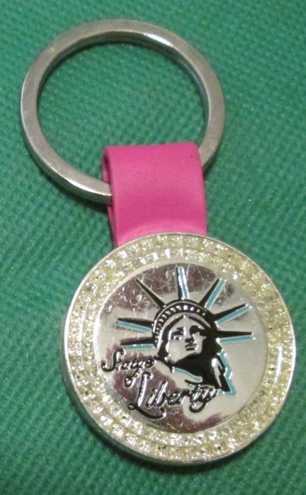 NY STATUE OF LIBERTY souvenir metal keyring key chain 2"