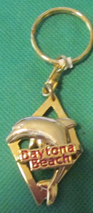 DAYTONA BEACH FL Florida gold-tone dolphin souvenir keyring - Click Image to Close