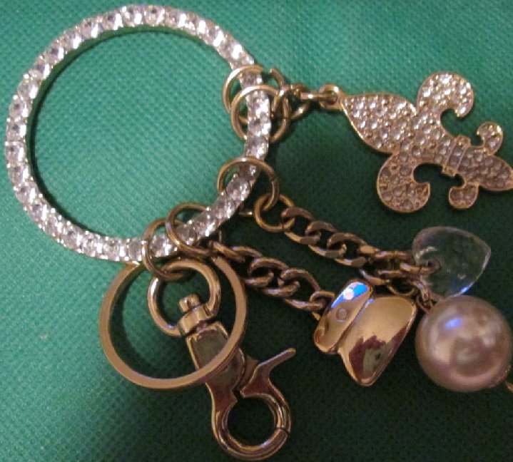 KATHY VAN ZEELAND big rhinestones ring charms keyring key chain - Click Image to Close