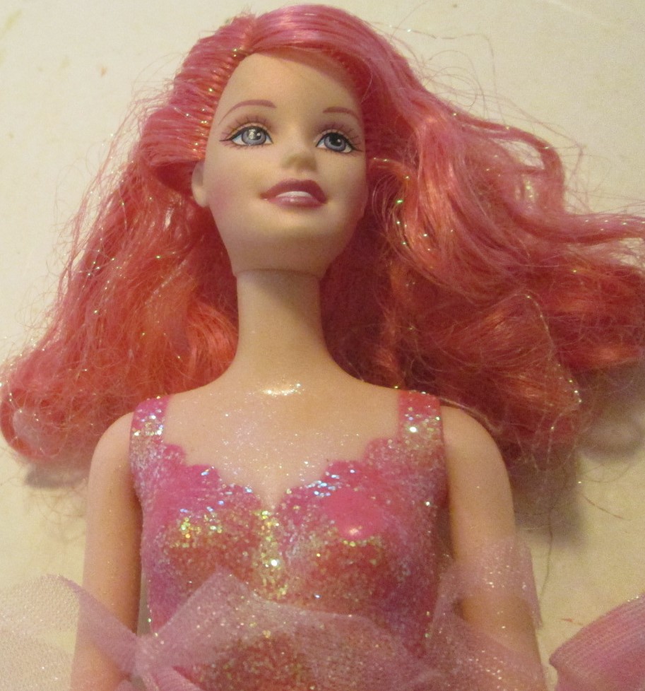 BARBIE Doll Fairytopia Pink SPARKLE FAIRY wearing cloth skirt