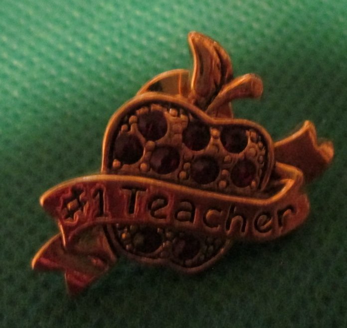 Avon #1 TEACHER w/apple pinback lapel PIN 1"