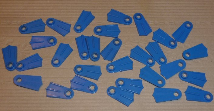 LEGO Parts lot 30 Scuba Diver minifig mini figure blue flippers