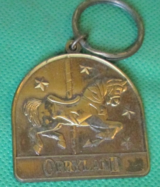 OPRYLAND CAROUSEL HORSE metal keyring key chain keychain 2"