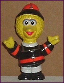 SESAME STREET Plastic Figure BIG BIRD FIREMAN SESAME STREET Plastic Figure BIG BIRD FIREMAN