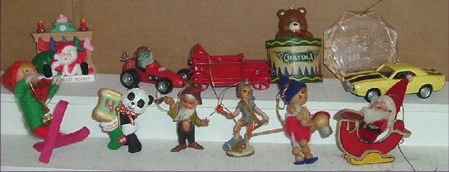 Collection of 12 Assorted XMAS Ornaments w/4 HALLMARK Collection of 12 Assorted XMAS Ornaments w/4 HALLMARK