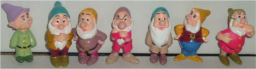 Snow White Set of 7 DWARFS PVC Figures, Disney