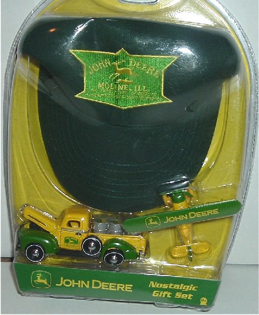 JOHN DEERE NOSTALGIC Set hat, truck, biplane MIP