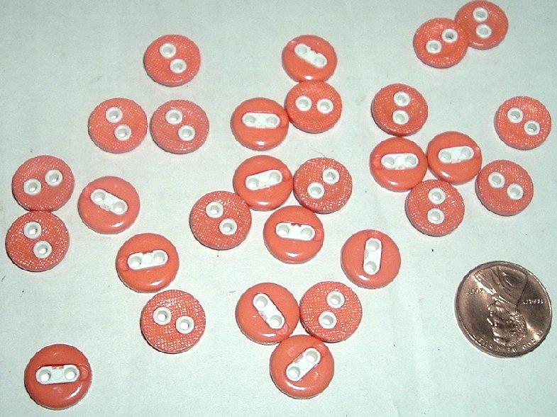 CRAFT Lot of 28 Coral Small mini BUTTONS 1/2"